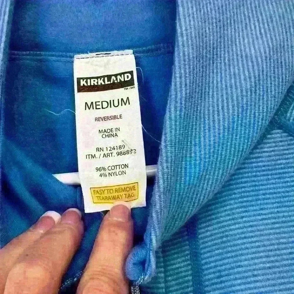 Kirkland Women’s long sleeve zip up - Picture 6 of 6